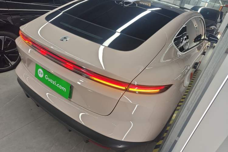 Used Nio ET5 2024 75 kWh Rear Right 45 Deg