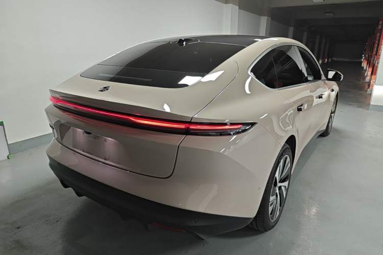 Used Nio ET5 2024 75 kWh Rear Right 45 Deg