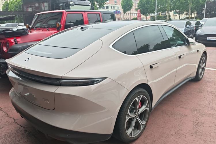 Used Nio ET5 2024 75 kWh Rear Right 45 Deg