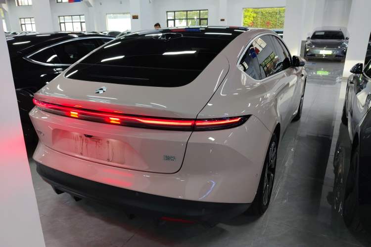 Used Nio ET5 2024 75 kWh Rear Right 45 Deg