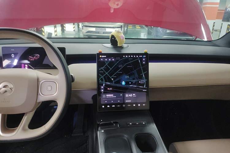 Used Nio ET5 2024 75 kWh Audio And AC Panel