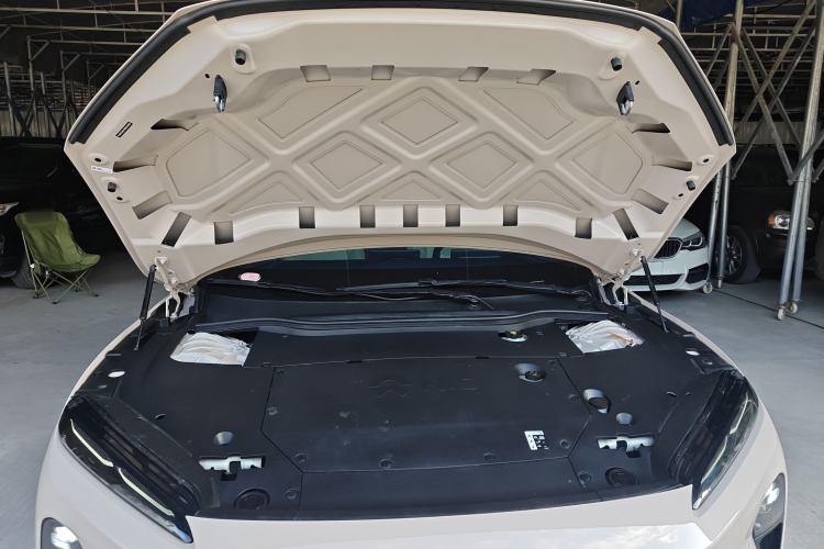 Used Nio ET5 2024 75 kWh Engine Bay