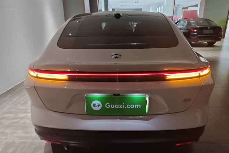 Used Nio ET5 2024 75 kWh Exterior 4
