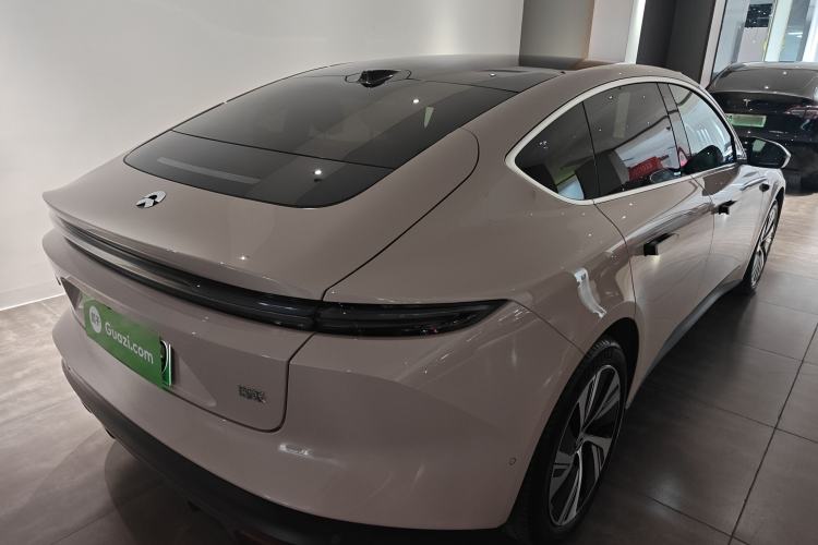 Used Nio ET5 2024 75 kWh Exterior 5