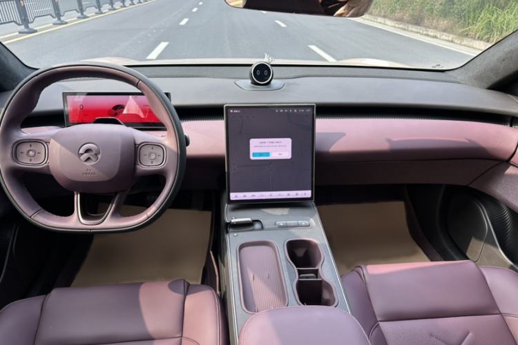 Used Nio ET5 2024 75 kWh Exterior 8