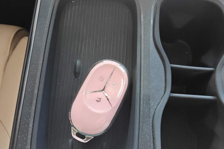 Used Nio ET5 2024 75 kWh Interior 1