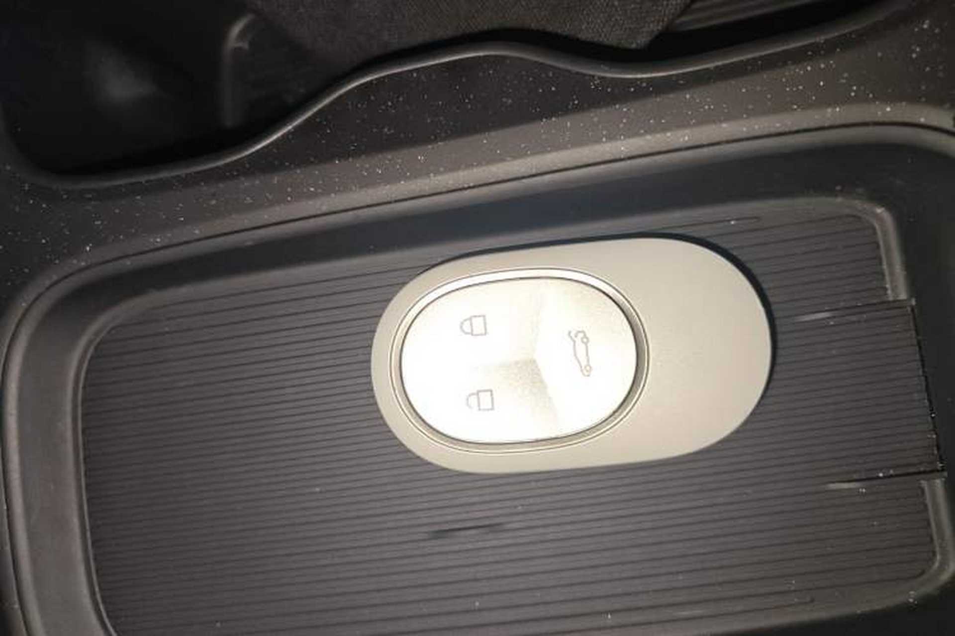 Used Nio ET5 2024 75 kWh Interior 1