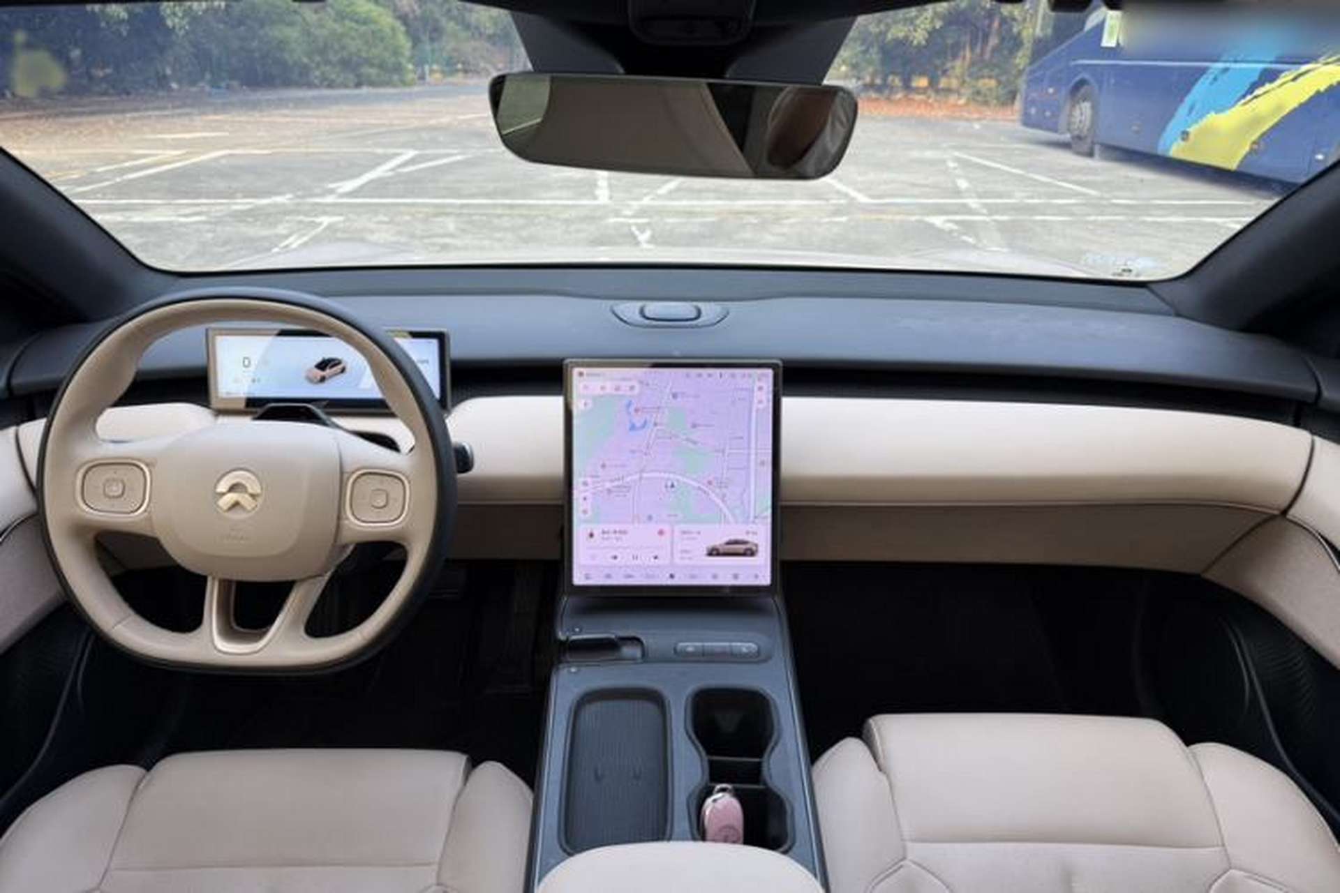 Used Nio ET5 2024 75 kWh Interior 2