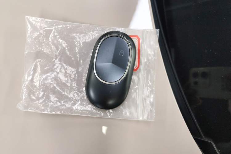 Used Nio ET5 2024 75 kWh Vehicle Key