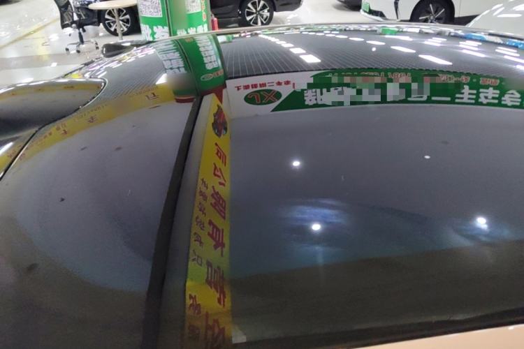 Used Nio ET5 2024 75 kWh Roof
