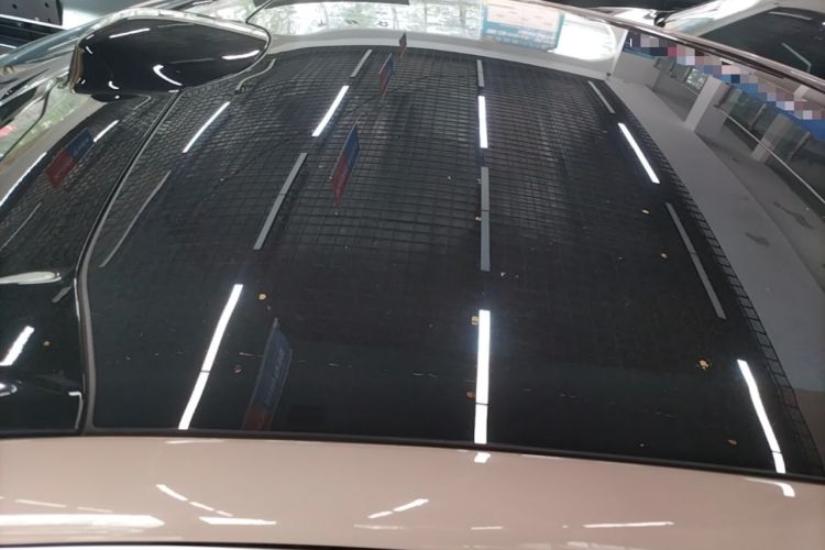 Used Nio ET5 2024 75 kWh Roof