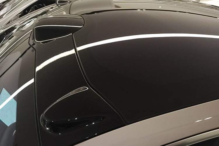 Used Nio ET5 2024 75 kWh Roof