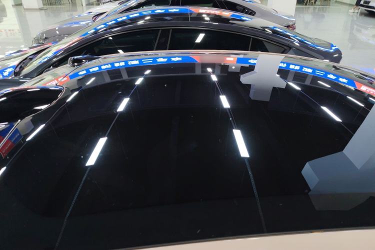 Used Nio ET5 2024 75 kWh Roof