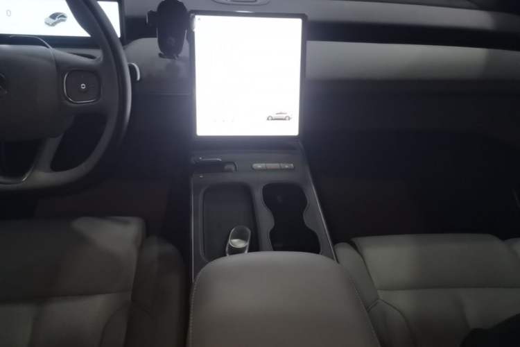 Used Nio ET5 2024 75 kWh Audio And AC Panel