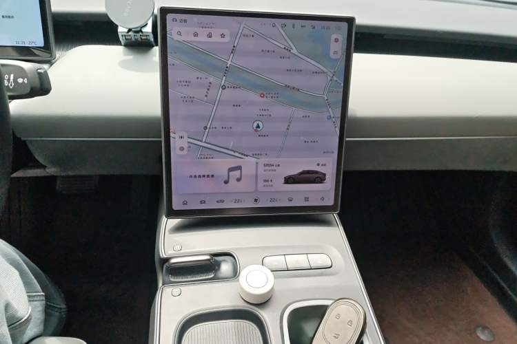 Used Nio ET5 2024 75 kWh Audio And AC Panel