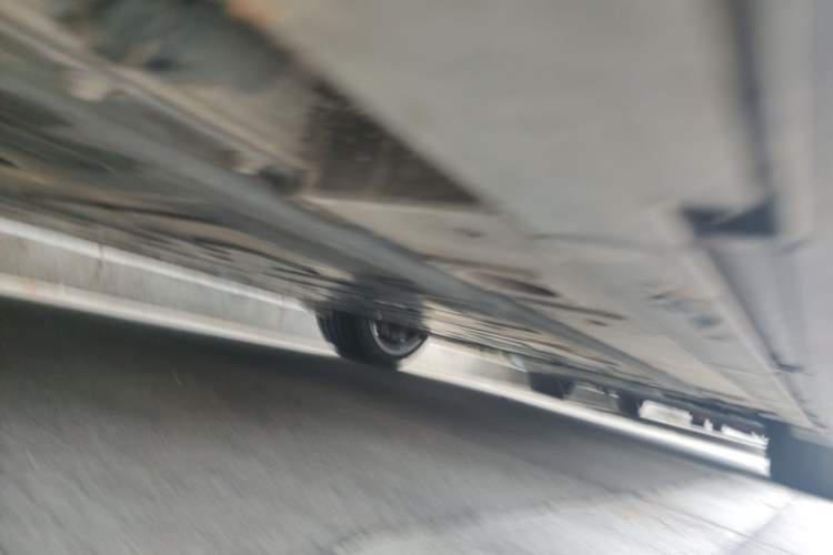 Used Nio ET5 2024 75 kWh Chassis Front Left