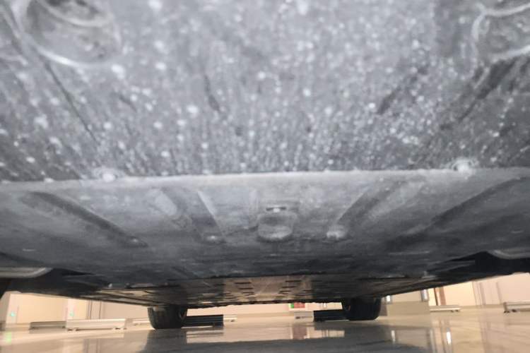 Used Nio ET5 2024 75 kWh Chassis Front