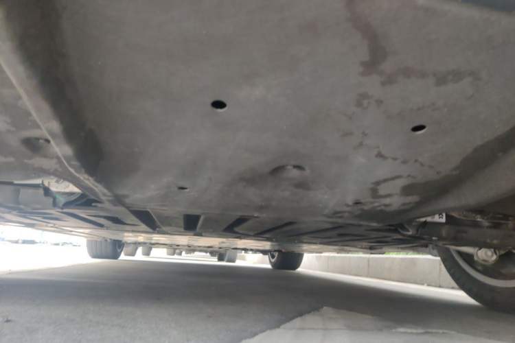 Used Nio ET5 2024 75 kWh Chassis Rear