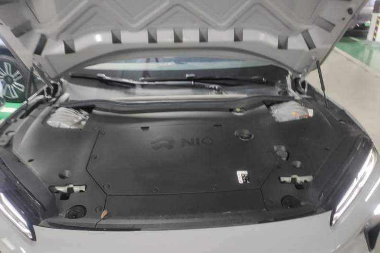 Used Nio ET5 2024 75 kWh Engine Bay