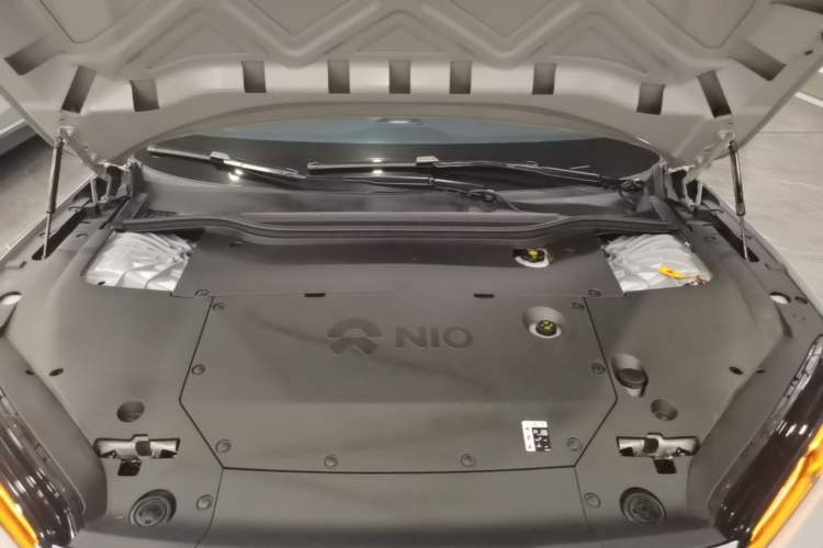 Used Nio ET5 2024 75 kWh Engine Bay