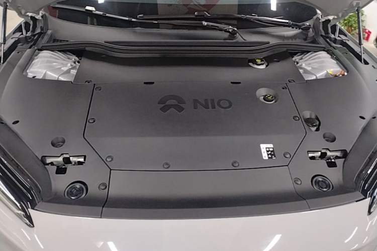 Used Nio ET5 2024 75 kWh Engine Bay
