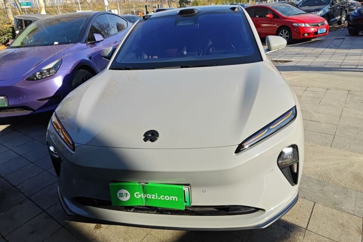 Used Nio ET5 2024 75 kWh Exterior 1
