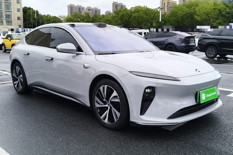 Used Nio ET5 2024 75 kWh Exterior 1