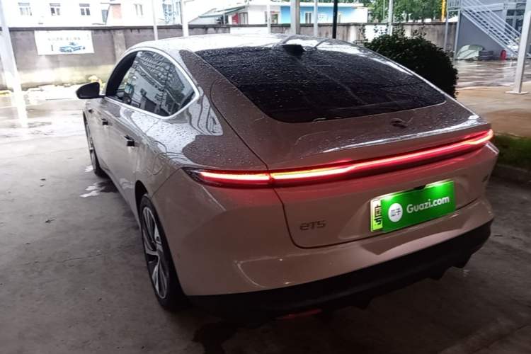 Used Nio ET5 2024 75 kWh Exterior 2