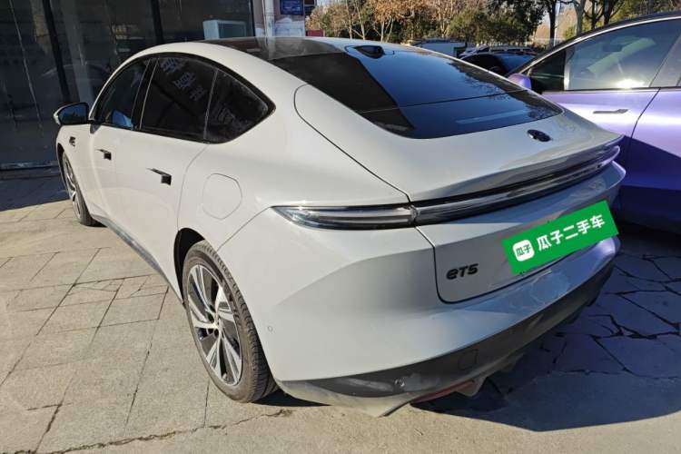 Used Nio ET5 2024 75 kWh Exterior 3
