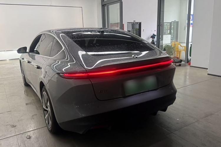 Used Nio ET5 2024 75 kWh Exterior 3