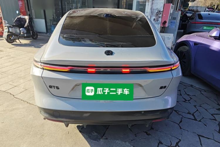 Used Nio ET5 2024 75 kWh Exterior 4
