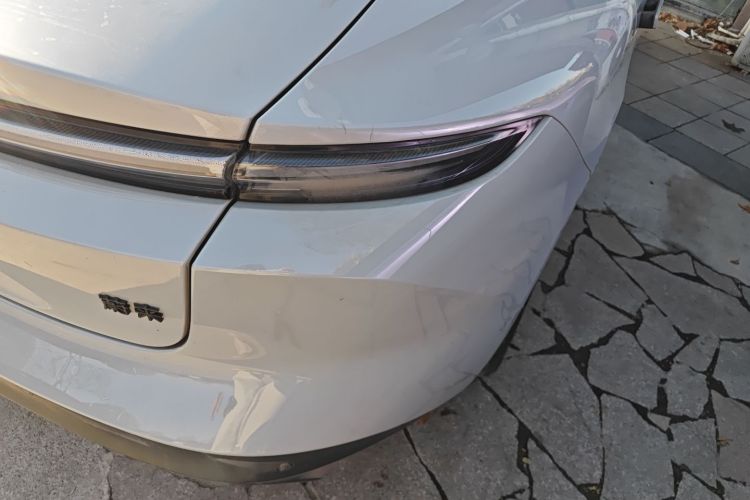 Used Nio ET5 2024 75 kWh Exterior 6