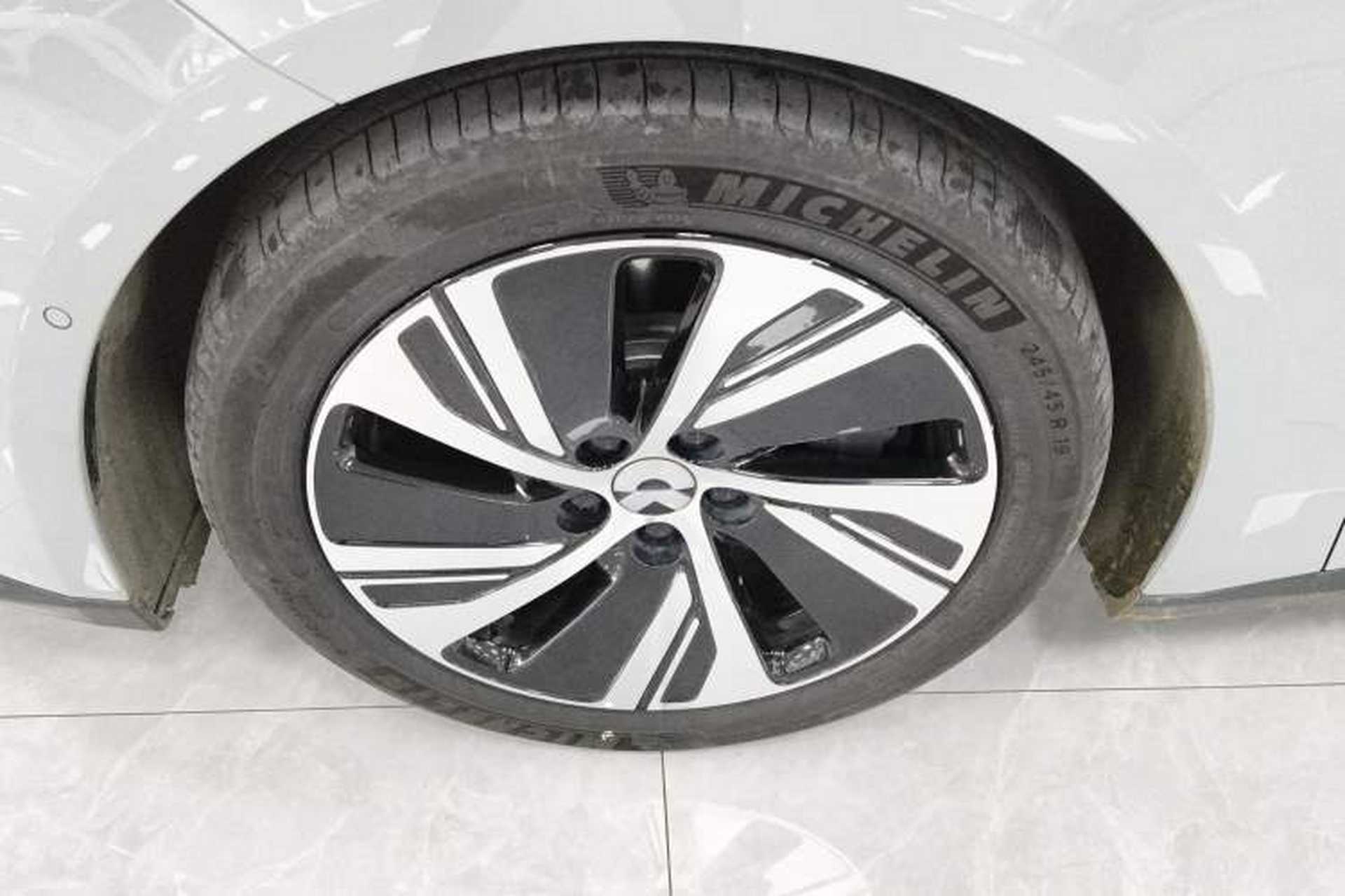 Used Nio ET5 2024 75 kWh Exterior 7