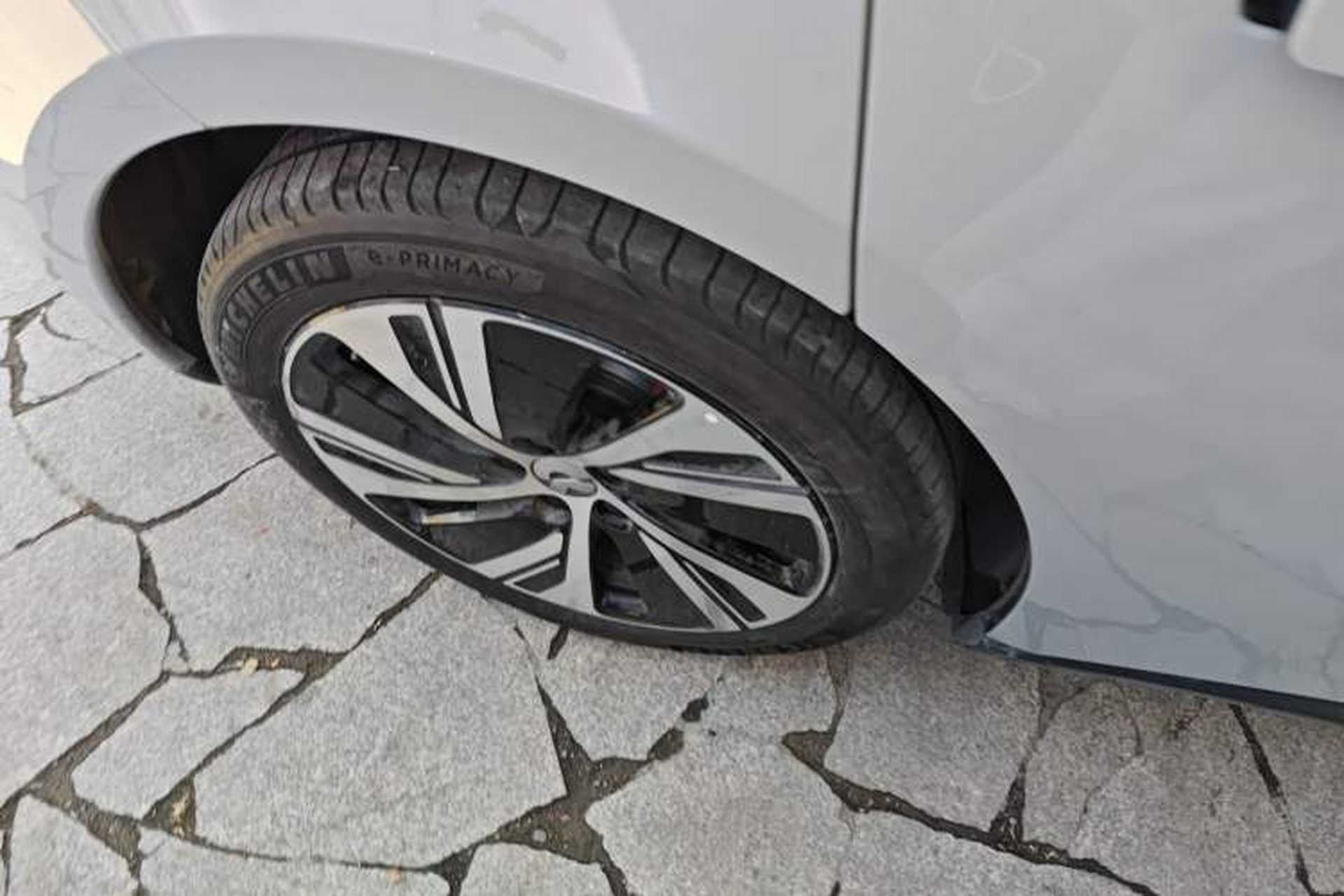 Used Nio ET5 2024 75 kWh Exterior 8