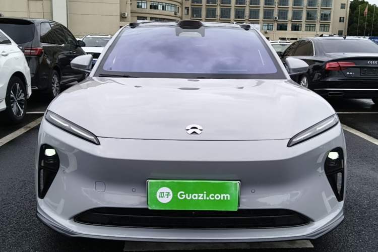 Used Nio ET5 2024 75 kWh Front