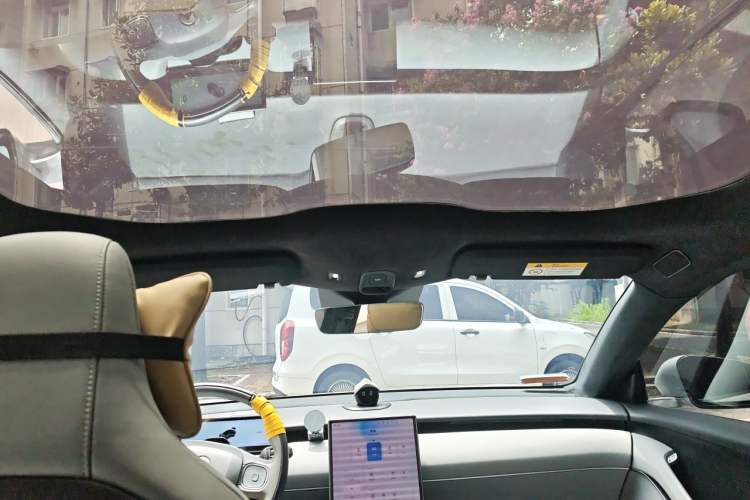 Used Nio ET5 2024 75 kWh Headliner