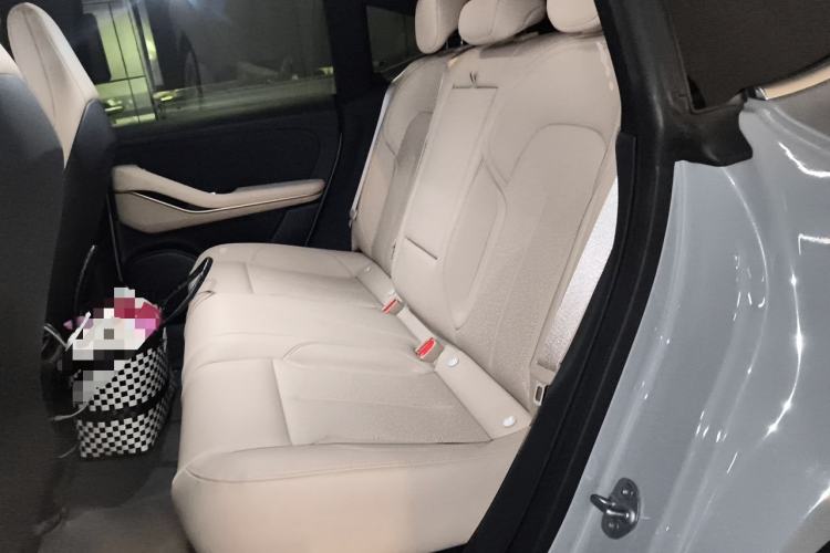 Used Nio ET5 2024 75 kWh Left Rear Seat