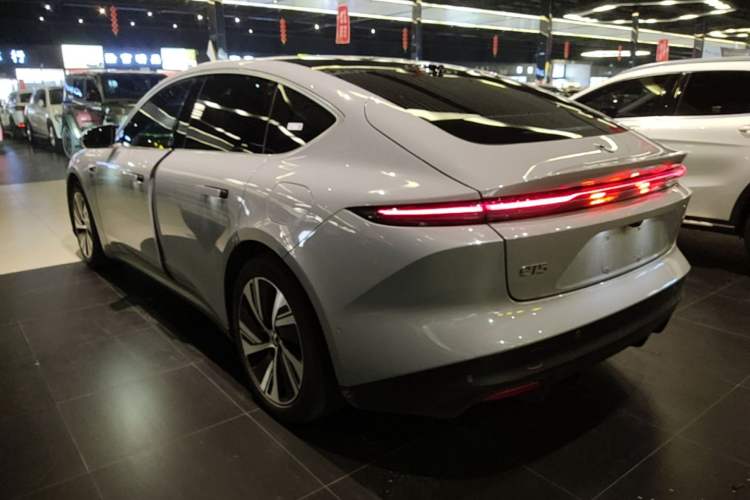 Used Nio ET5 2024 75 kWh Rear Left 45 Deg