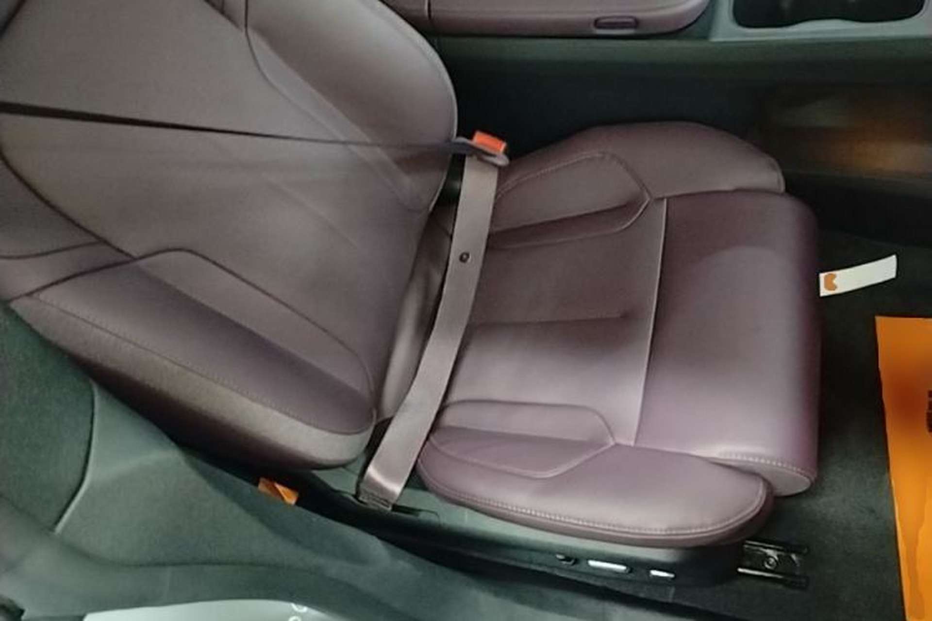 Used Nio ET5 2024 75 kWh Right Front Seat