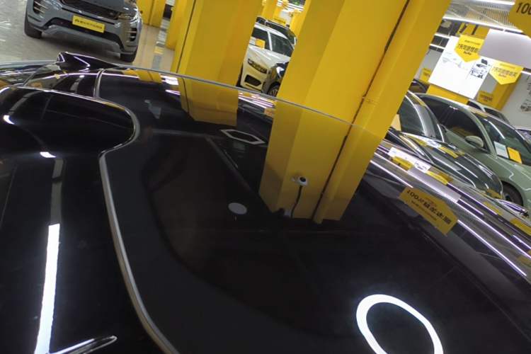 Used Nio ET5 2024 75 kWh Roof
