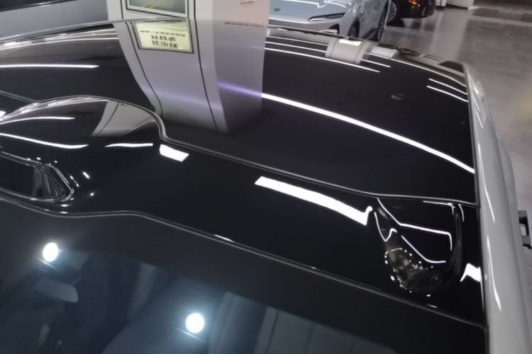 Used Nio ET5 2024 75 kWh Roof