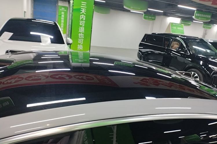 Used Nio ET5 2024 75 kWh Roof