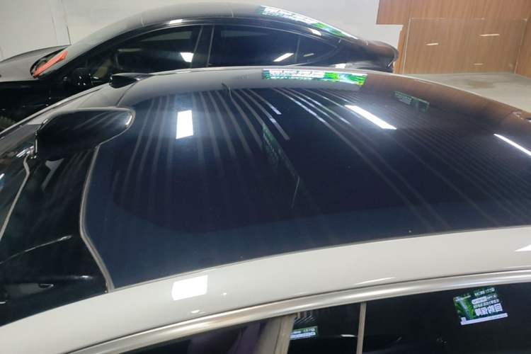 Used Nio ET5 2024 75 kWh Roof