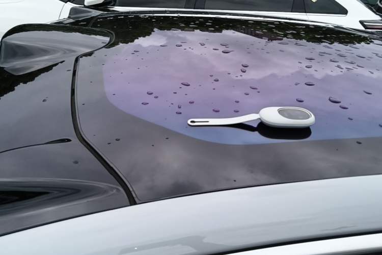 Used Nio ET5 2024 75 kWh Roof