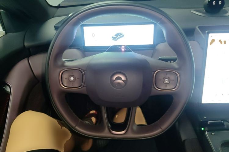 Used Nio ET5 2024 75 kWh Steering Wheel