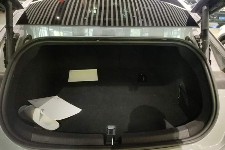 Used Nio ET5 2024 75 kWh Trunk