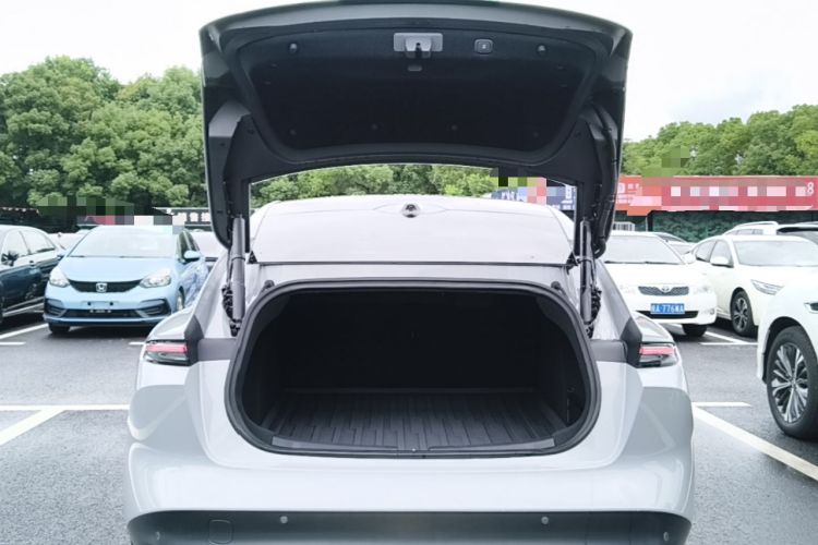 Used Nio ET5 2024 75 kWh Trunk