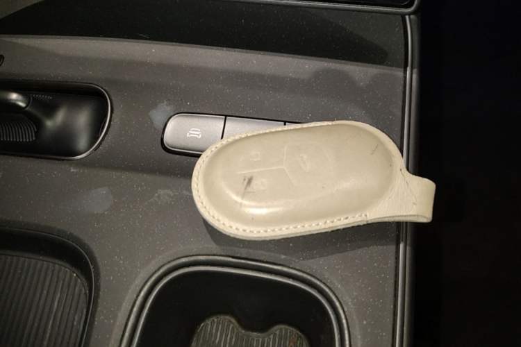Used Nio ET5 2024 75 kWh Vehicle Key