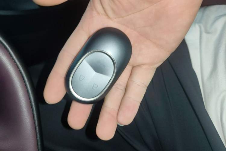 Used Nio ET5 2024 75 kWh Vehicle Key