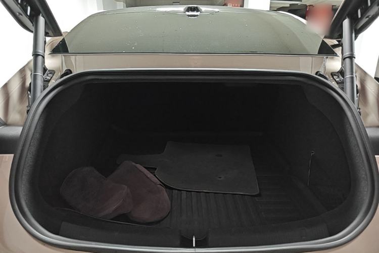 Used Nio ET5 2024 75 kWh Trunk